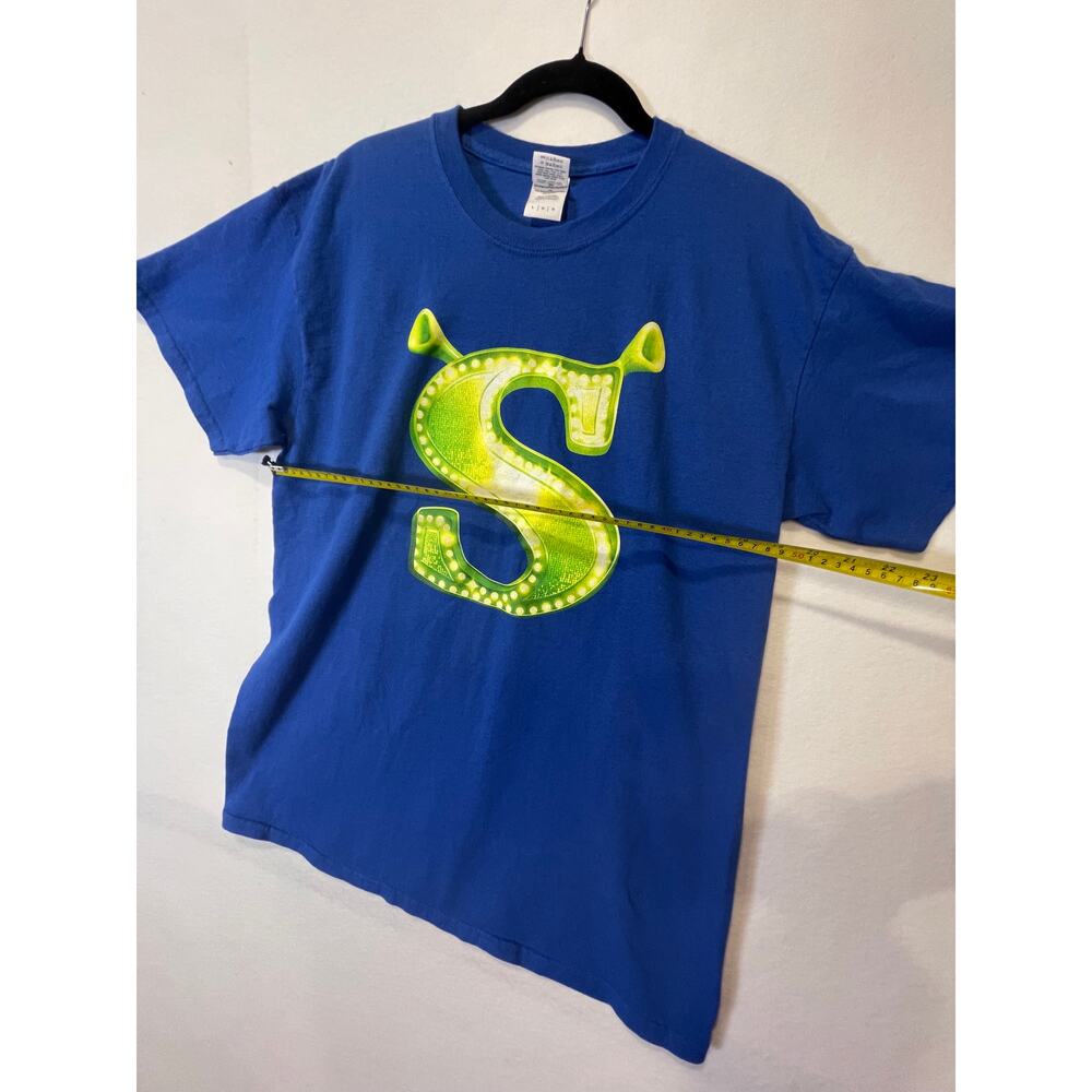 Shrek The Musical Men's Blue and Green T-shirt
